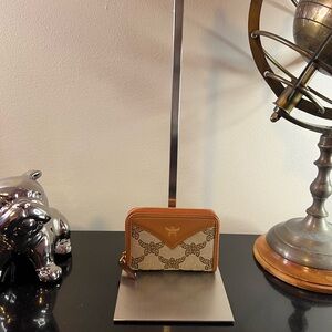 MCM Himmel Zip-Around Wallet in Lauretos Jacquard